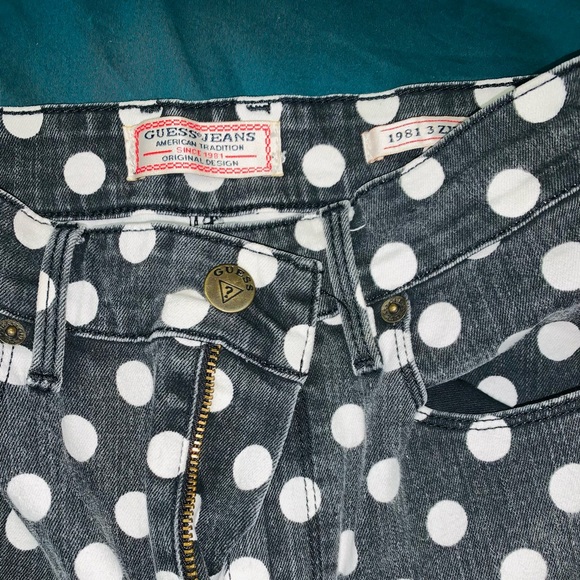 ❓GUESS❓ 1981 Super Highrise Skinny Cropped Jeans - Picture 2 of 3